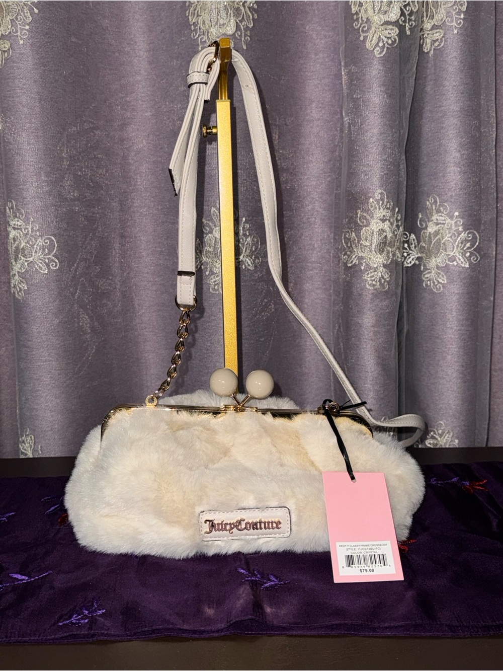 NWT Juicy Couture Crystal White Faux Fur Kiss Lock Crossbody Bag